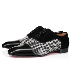 Scarpe casual Qianruiti stile britannico da uomo in pelle scamosciata nabuk nera patchwork piatto oxford classico maschile