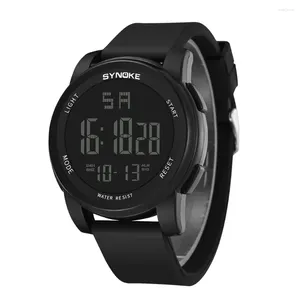 Orologi da polso Orologio sportivo militare multifunzione da uomo LED digitale doppio movimento Prodotti esenti da dogana 2 rupie Articolo Orologio Erkek Saat