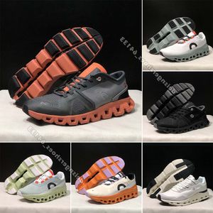 NOWOŚĆ DESTRYCJA Cloud Sneakers Buty do biegania Mężczyźni Kobiety Wygodne trenerzy Wygoda oddychający mędrowany biały niebieski czerwony czarny czarny tenisowy tenisowy trampowiec