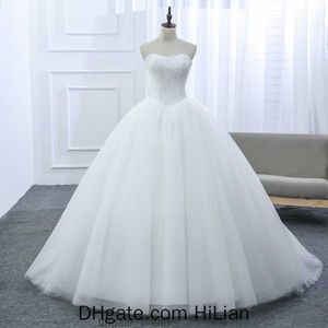 Abito da sposa personalizzato bianco avorio 2020 Abiti da sposa in pizzo di organza di organza senza spalline vintage economici per celebrità