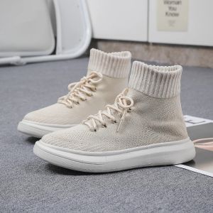 Accessori Scarpe da uomo SCARPE CORSE HIGHT Top 2022 Spring New Light Comfort Sneakers per uomini e donne scarpe in tela bianca