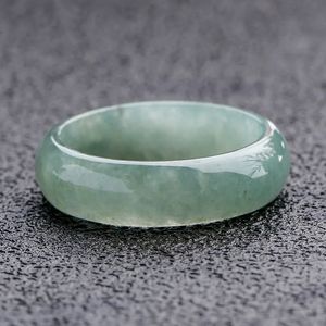 Natürliche Myanmar-Jade der Klasse A, ölgrüne Jaderinge, Schmuck, Edelsteinring, Jade für Männer, Schmuck, Smaragdringe, Naturstein 240313