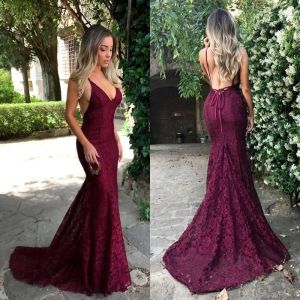 Red Dark Cut Away Side Backless Sexy Prom Kleider Spaghetti-trägern Spitze V-ausschnitt Meerjungfrau Abendkleider für Party Vestidos estidos