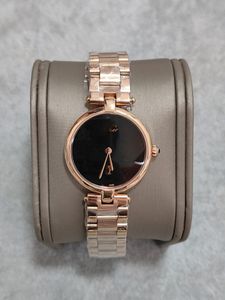 Orologi da polso di design Donna Uomo Semplice calendario meccanico automatico Impermeabile Moda Argento Cinturino Orologi da uomo