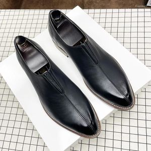 Sapatos casuais estilo coreano dos homens de negócios casamento vestidos formais couro natural deslizamento-em sapato preguiçoso respirável verão mocassins masculinos