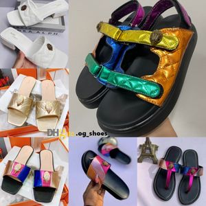 Kurt Geiger Sandals Platform tofflor Kvinnor Sömmar Luxury Rainbow Summer Flat Beach Sandal Designer Slides Flat Shoes Eagle Head Diamond Hook Loop