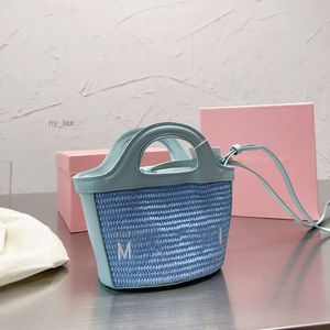 Designer bag luxury womens handbag vacation style woven embroidered cowhide bucket single shoulder crossbody compact beach