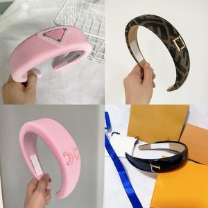 Luxury Designer Headbands Women Solid Color Brand Metal Letter French Hairband Fashion Womens Autumn Sport Hair Hoop Vintage Head Perfect Gift