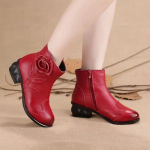 Botlar Düşük Topuklu Ayakkabı Kırmızı Kadınlar Orijinal Vintage Boots Kadın Oyma Desen Kış Kürk Çizeli Ayakkabılar Topuklu Görünüşler Sıcak Peluş Ayakkabılar