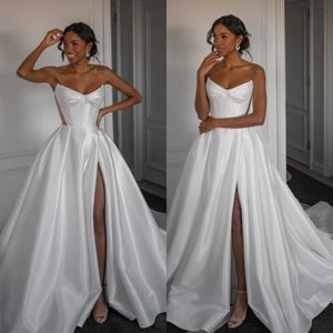 Sexig en linje bröllopsklänning axelfri lår slits bröllopsklänningar vestidos de novia ben bodice satin designer brudklänningar