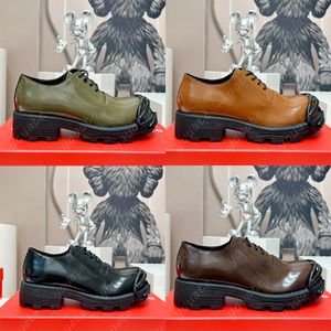 Scarpe da lavoro formali fatte a mano in vera pelle vintage con tacco piatto Scarpe da abito da sposa da uomo con tacco piatto Scarpe casual classiche invernali derby nere con plateau