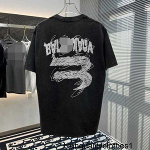 Designer kortärmad t -shirt för herr sommarkläder herrar ren bomull tshirt för herr sommarkläder herrar löst passande topp för herrkläder halvärmad mode