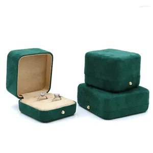 Jewelry Pouches Green Velvet Package Box Available Rings Bangles Studs Earrings Pendants Organizer Storage Gift Wholesale