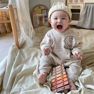 Zestawy odzieżowe Zestaw ubrania dla niemowląt Graffiti Cartoon Head Outfit Toddler Bluzy Pantie 2pcs Niemowlęcie garnitur