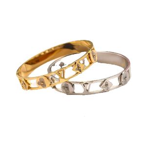 Märkesarmband kvinnor armband designer smycken guld pläterad rostfritt stål bröllopälskare gåva armband grossist zg1163
