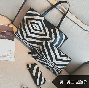 Drawstring Female Bag 2024 Leopard Print Women Designer Handbags And Pureses Large Vintage Shopper Tote Big Set Commuter Envelope Clutch