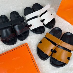 Chypre sandaler designer män sandal kvinnor tofflor verkliga äkta läder glider flip flops platt sandaler för strandkomfort kalvskinn getskinn storlek 35-45