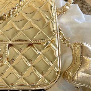 Klassisk flip e -postpåse 3D Letter Gold Chain Brand Designer äkta läder hårdvara axel crossbody väska