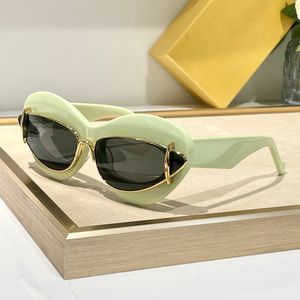 Cat Eye Chunky Solglasögon Kvinnor Designer Solglasögon Shades Sunnies Gafas de Sol UV400 Eyewear With Box