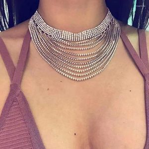 Chains 2024 Vintage Layer Cluster Choker Collar Necklace Metal Statement Exaggerated Alloy Rhinestones Clavicle Jewelry