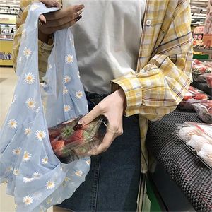 Totes Frühling Frauen Kleine Transparente Tote Mesh Stoff Tasche Gänseblümchen Stickerei Handtasche Hohe Qualität Eco Obst Geldbörse Für Mädchen