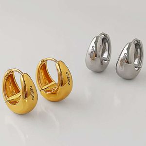 Kadınlar için Küpe Tasarımcısı 925 Gümüş Hoop Saplama Moda Altın Renkli Kadın Parti Düğünleri Takı