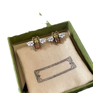 Дизайнерские серьги-гвоздики с жемчугом из латуни Sier Needle Min Bee, брендовые серьги для женщин, подарки на свадьбу, изысканные ювелирные изделия