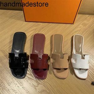 Designer Luxury Slipper Sandal Orans Fashion Sandals Thick Sole Brand Women Slide with Lnterlocking Indoor Home Lovely Sunny Beach Man