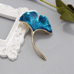 Dangle Earrings Retro Elegant Ginkgo Leaf Brooches For Women Wedding Party Flower Pin Fashion Bijouterie A