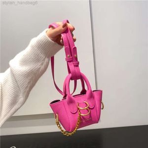 Kadınlar için sevimli mini ruj çantası marka omuz çantası moda cüzdanlar ve el çantaları tasarımcı crossbody çantaları lüks haberci çantalar