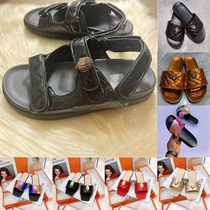 En kaliteli Kurt Geiger Sandals Ünlü Tasarımcı Kadınlar Düz Alt Ayakkabılar Lüks Kadın Sandal Kaydırıcıları Sandale Splice Rainbow Slaytlar Kartal Kafa Kakalanma Elmas