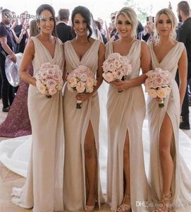 Underbar Chiffon V Neck Mante Bridesmaid Dresses High Split Beach After Party Look Maid of Honors Wear2418058