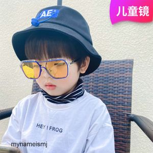 2 pcs Fashion luxury designer Childrens sunglasses Fashion conjoined large frame sunglasses anti ultraviolet personality Street Photo boys and girls modeling gla