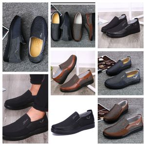 Sapatos casuais gai tênis esportam sapatos de pano masculino formal top top top sole solo de couro liso sapato preto confortável tamanho macio 38-50