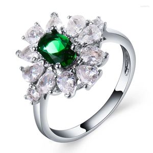 With Side Stones QCOOLJLY White Cubic Zircon Women Ring Creative Fashion CZ Wedding Charms Jewelry Declate Floral Bridal Anillos