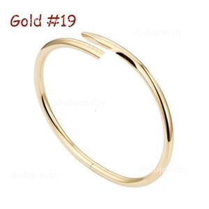 Bracelet Bangle Charm Nail Designer Bracelet Chain Gold Plated Stainless Steel for Women Wedding Mother Day with Box