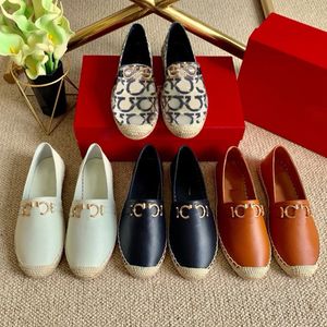 Designers Men Dress shoes Top Quality deerskin womens loafers Classic Metal buttons round fashion Flat heel sneaker Leisure walk shopping Lady shoe with box