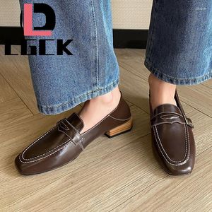 Casual Schuhe Plus Größe 34-41 Frauen Büro Schwarz Frühling Herbst Echtes Leder Einzelnen Schuhe Quadratischen Kopf Slip Auf europäischen