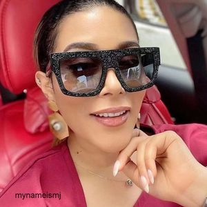 2 pcs Fashion luxury designer Square diamond set sunglasses 2023 new female fashion big frame fashionable sunglasses personality sunglasses