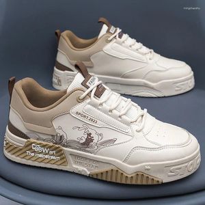 Casual Shoes 2024 Spring Men Flat Boys Fashion White Sneakers Platform Mężczyzna Wygodne mecz męskie mecz