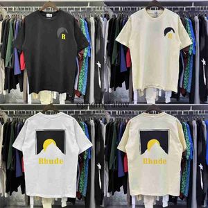 Men's T-Shirts New Mens Classic Style Moonlight Letter Printing TShirt High Quality Retro Fashion Large Loose Hip Hop Top T-shirt with Tags H240401