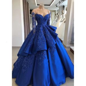 Blue Gorgeous Royal Lace Prom Evening Dresses Långa ärmar Sheer Neck Ball -klänningsapplikationer Pärlor Röda mattan Kändis Party klänningar s