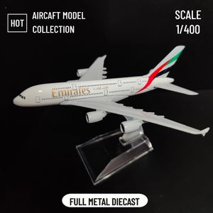 1 400 Skala Metal Aircraft Replica Emirates Airlines A380 B777 Airplane Diecast Model Aviation Plan Collectible Toys for Boys 240409