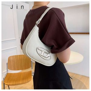 Crossbody Bag New Counter Quality Fashion Dingdang Shiling French Underarm Bag Autumn Womens Fashion Versatile Single Shoulder Double Bag