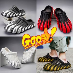 Populära sandaler målade Claw Golden Dragon Eva Hole Shoes Thick Sole Sandals Summer Beach Men's Shoes Toe Wrap Breattable Slippers Gai 40-45