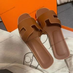 Orange Designer tofflor för kvinnors damer oranne läderlägenheter glider claquettes Sandles Luxe Fashion Luxury Woman Sandal Inermes Sliders Hermys Hemers storlek 35-45