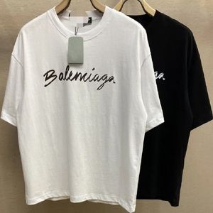 Camiseta masculina e feminina de verão paris designer personalizado mão desenhada carta impressão padrão o-pescoço algodão respirável de alta qualidade estilo preto e branco camiseta