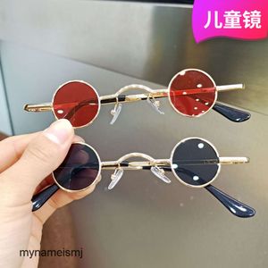 2 Stück Mode-Luxus-Designer-Kinder-Sonnenbrille, modische Mädchen-Sonnenbrille mit kleinem runden Rahmen, Performance-Modellierung, Sonnenbrille für Herren, hübsche Babybrille