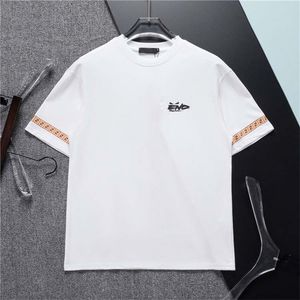 NEW Rhude Mens T Shirt High Quality Tess Designer Casual Fashion Short Sleeve Europe America Men Women Round Neck Tshirts US Size M-3XL A5