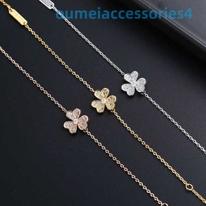 Designer Luxury Brand Jewelry Vanl Cleefl Arpelsbracelet Four Womens Three Leaf Diamond Bracelet Lucky Grass Simple Light